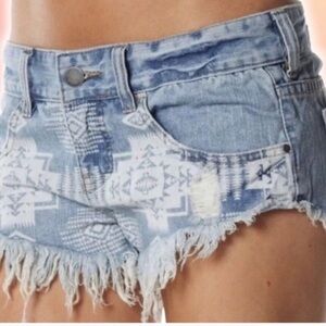 Billabong Laneway Tribal Aztec Cut Off Jean Shorts Size 7 Cotton Denim Festival